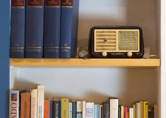 Lejlighed Chiaia Three