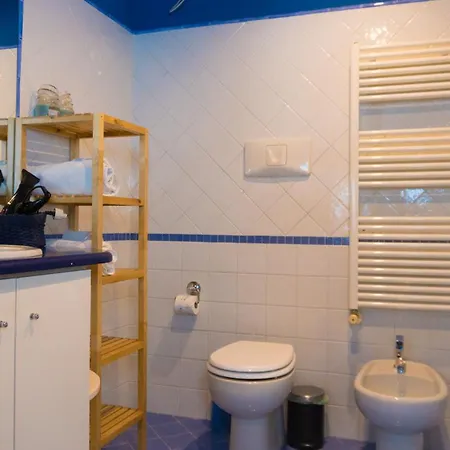 Chiaia Three Daire Napoli