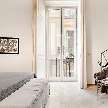 Apartament Authentic Toledo - Chiaia Three *