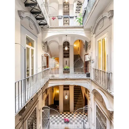 Apartment Authentic Toledo - Chiaia Three *